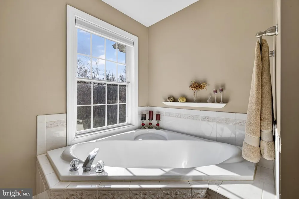 9491 WALSINGHAM LANE Marshall, VA 20115