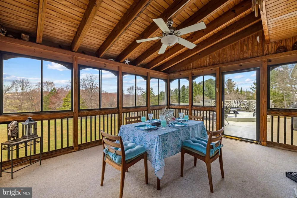 9491 WALSINGHAM LANE Marshall, VA 20115
