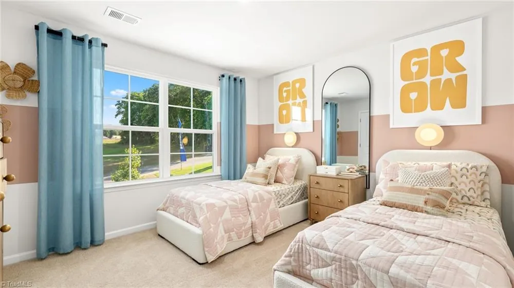 2703 Luxborough Lane Mebane, NC 27302