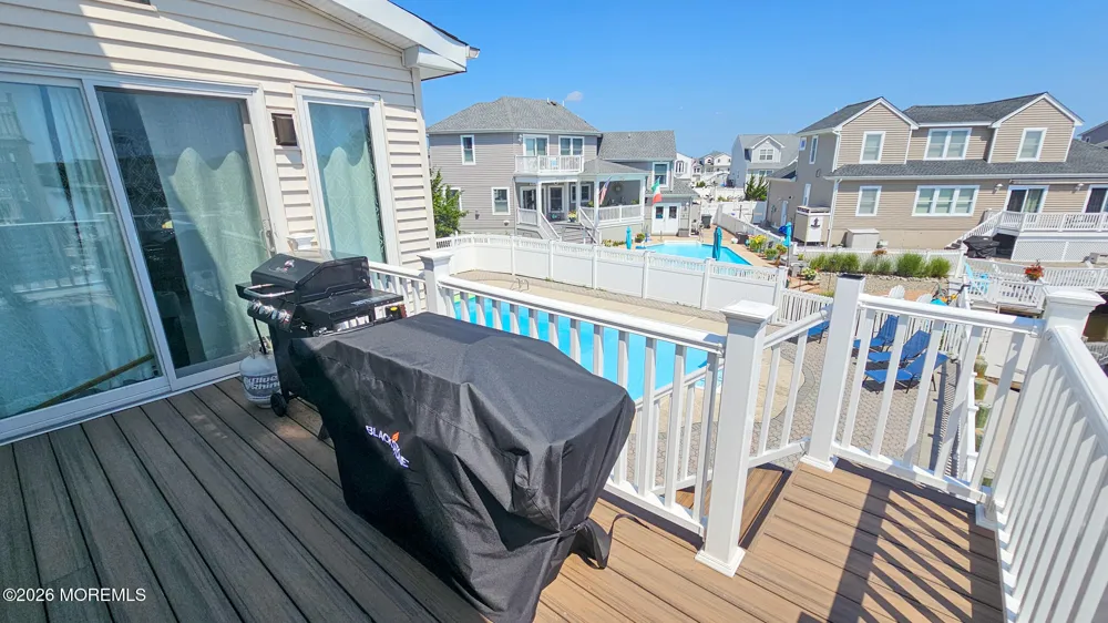 702 Newell Avenue Manahawkin, NJ 08050