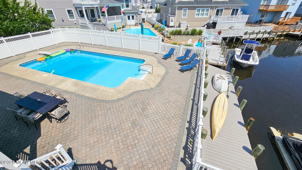702 Newell Avenue Manahawkin, NJ 08050