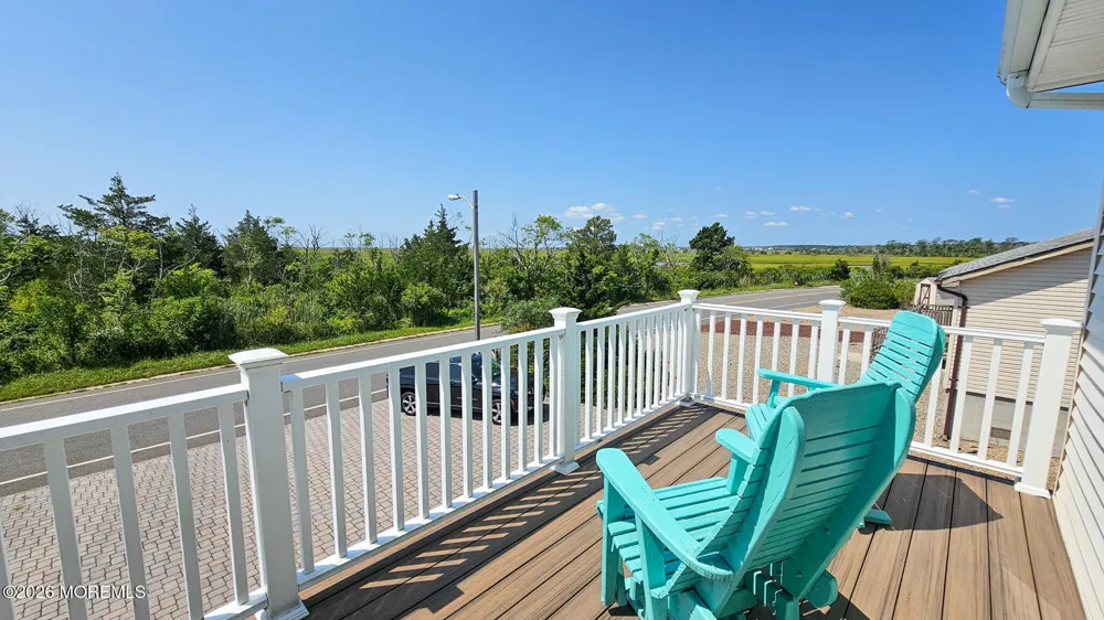 702 Newell Avenue Manahawkin, NJ 08050