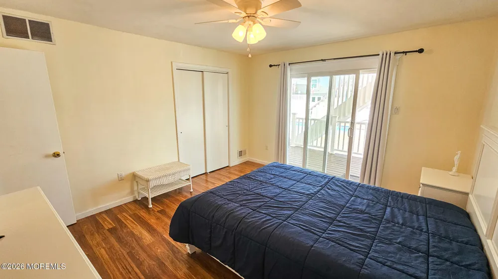 702 Newell Avenue Manahawkin, NJ 08050