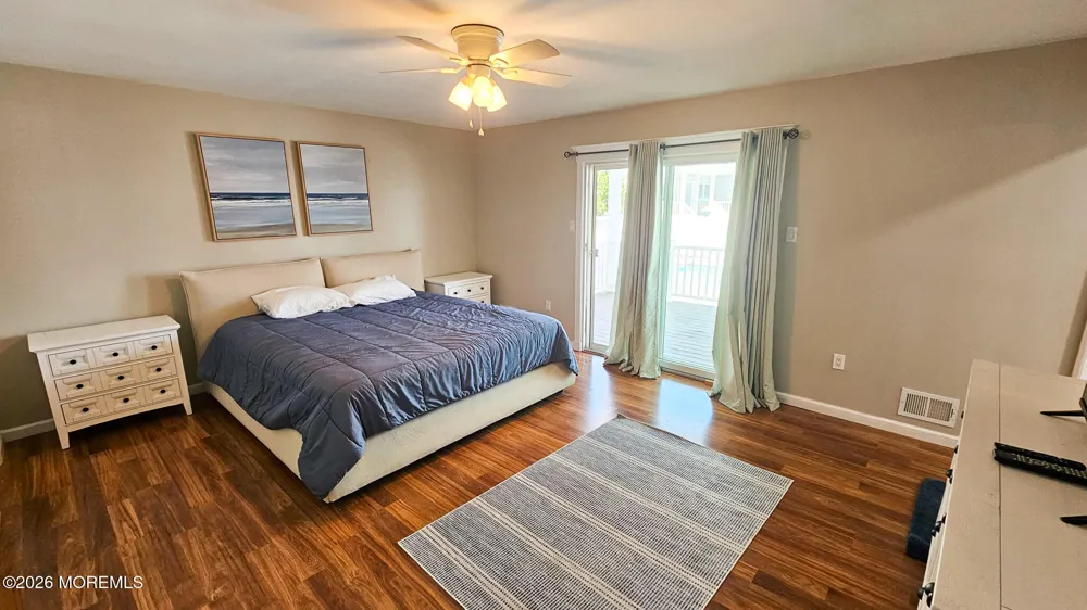 702 Newell Avenue Manahawkin, NJ 08050