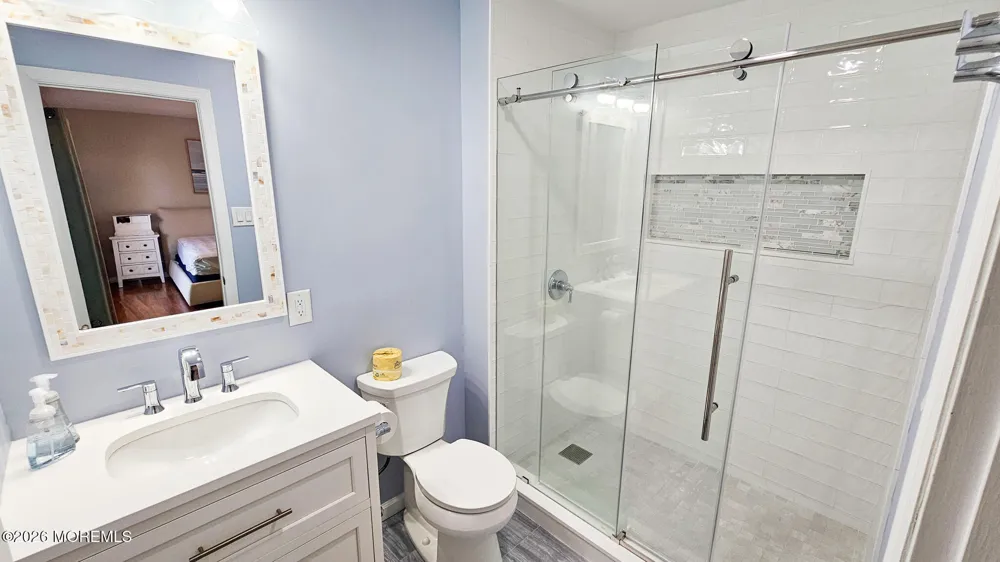702 Newell Avenue Manahawkin, NJ 08050