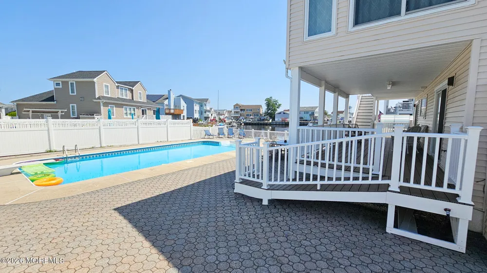 702 Newell Avenue Manahawkin, NJ 08050