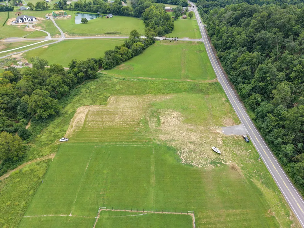 2630 New Hope Rd Hendersonville, TN 37075
