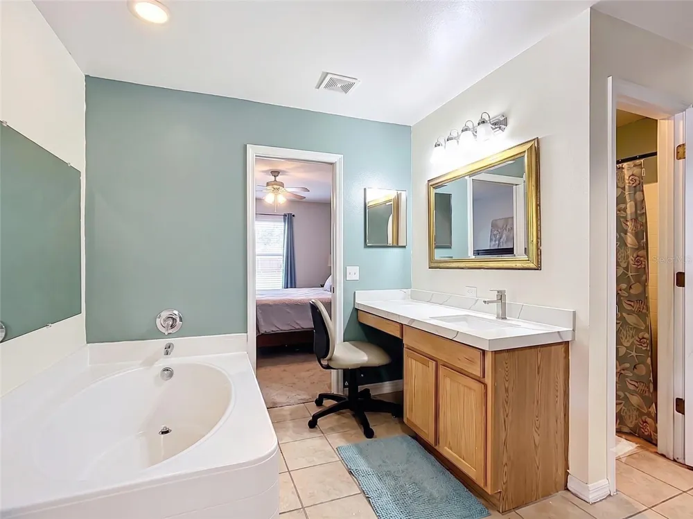 5009 STRADA DRIVE Winter Haven, FL 33880