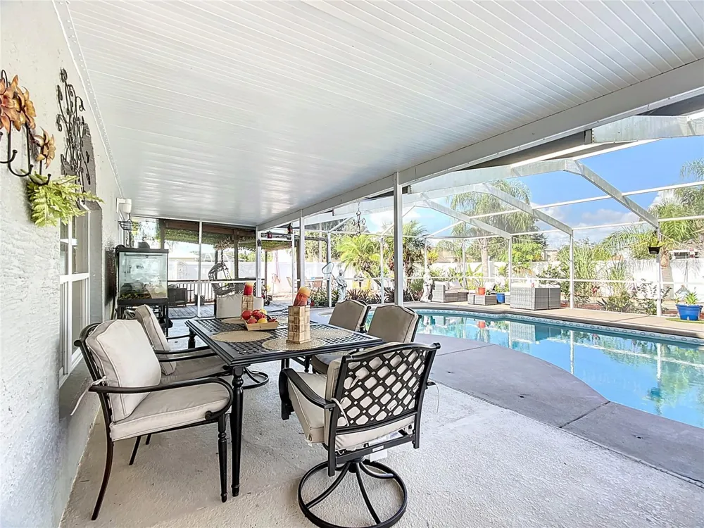 5009 STRADA DRIVE Winter Haven, FL 33880