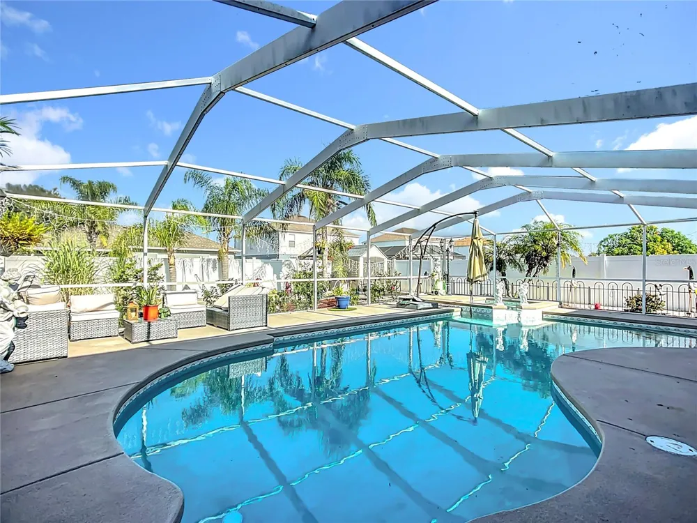 5009 STRADA DRIVE Winter Haven, FL 33880