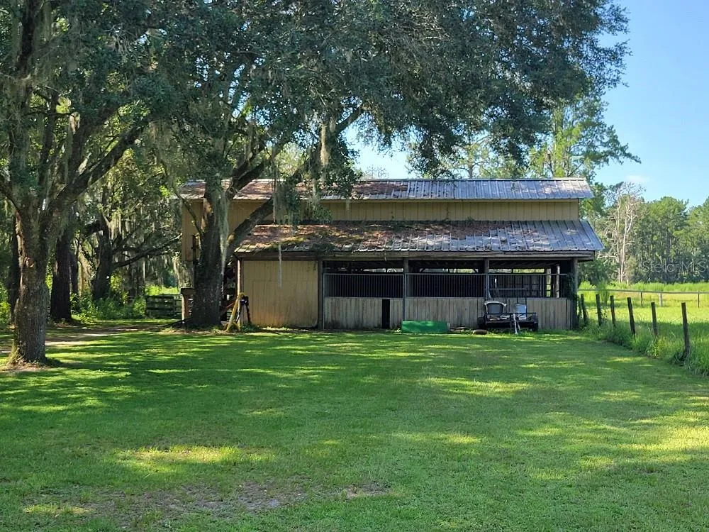 2484 CULBREATH ROAD Brooksville, FL 34602