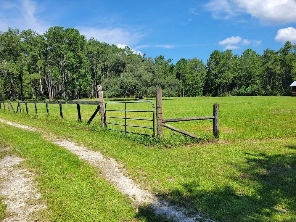 2484 CULBREATH ROAD Brooksville, FL 34602