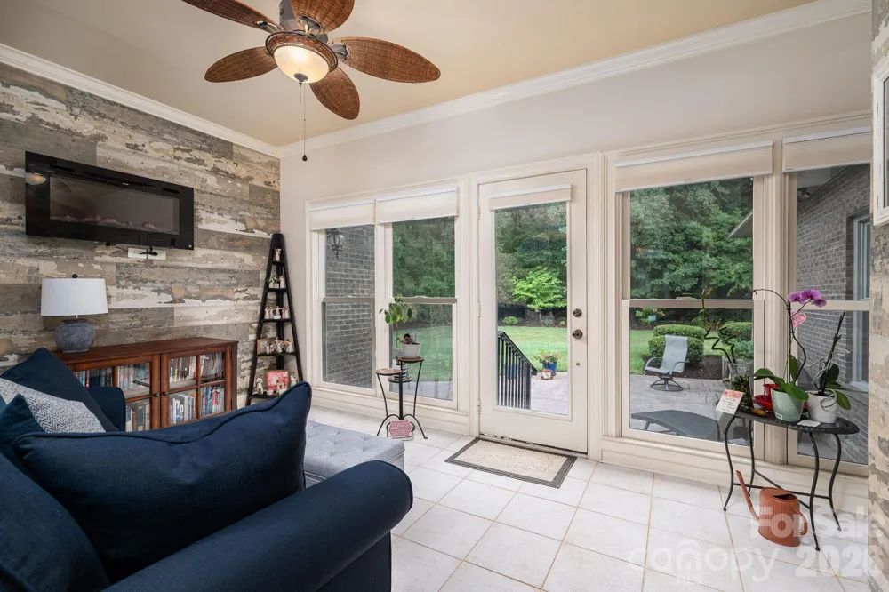 725 Hanna Woods Drive Cramerton, NC 28032