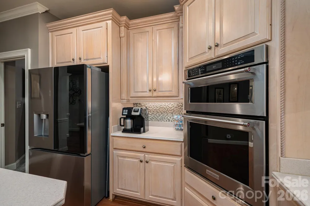 725 Hanna Woods Drive Cramerton, NC 28032