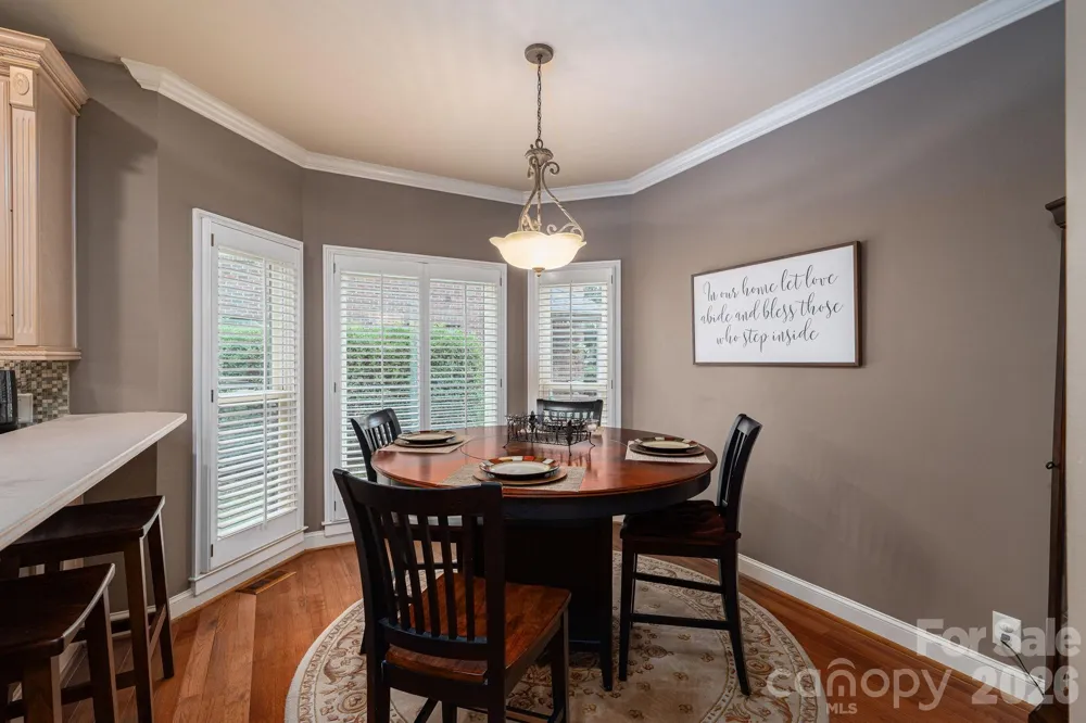 725 Hanna Woods Drive Cramerton, NC 28032