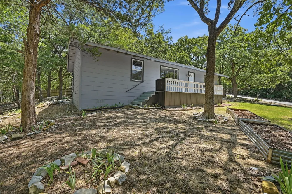 101 Lakewood Lane Pottsboro, TX 75076