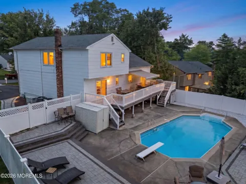 27 Tracy Drive