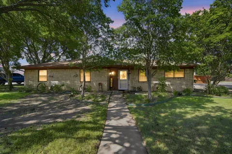 300 Pebble Creek Lane