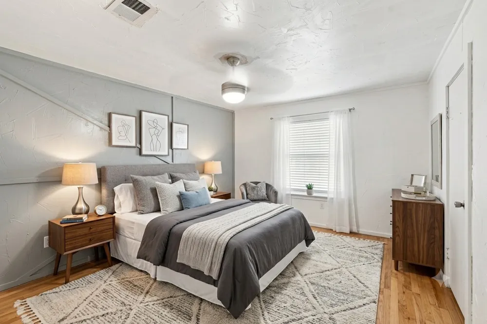 300 Pebble Creek Lane Red Oak, TX 75154