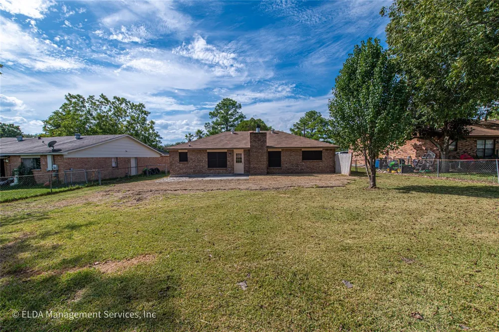 12834 Timothy Drive Willis, TX 77318