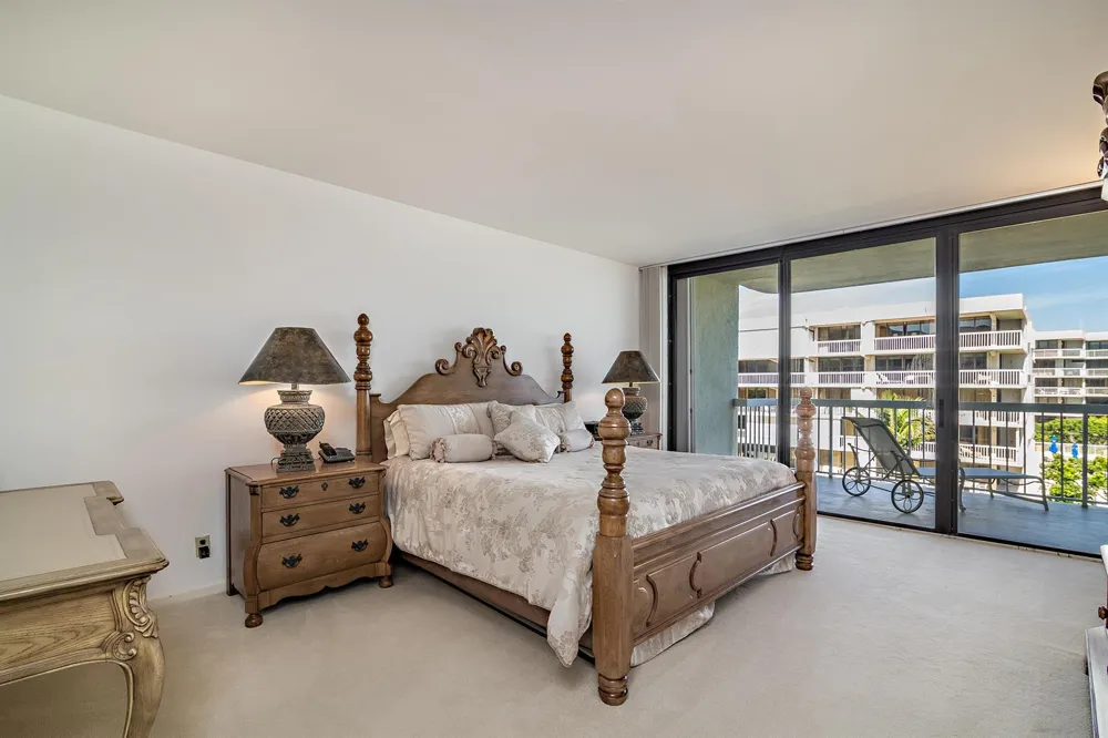 3300 S OCEAN BOULEVARD #303N Palm Beach, FL 33480