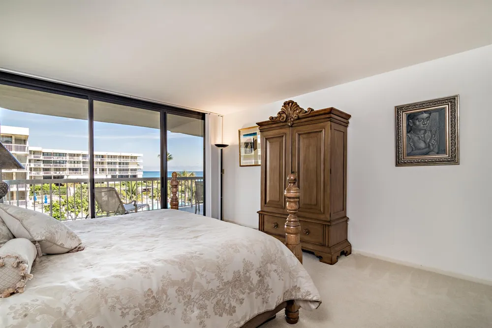 3300 S OCEAN BOULEVARD #303N Palm Beach, FL 33480