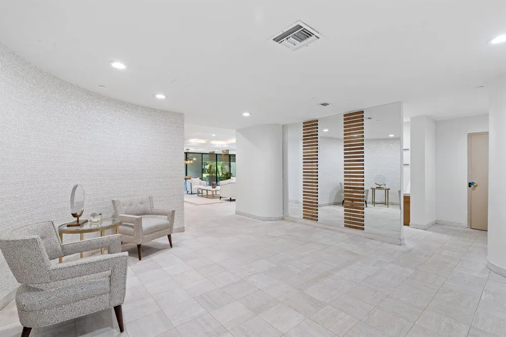 3300 S OCEAN BOULEVARD #303N Palm Beach, FL 33480