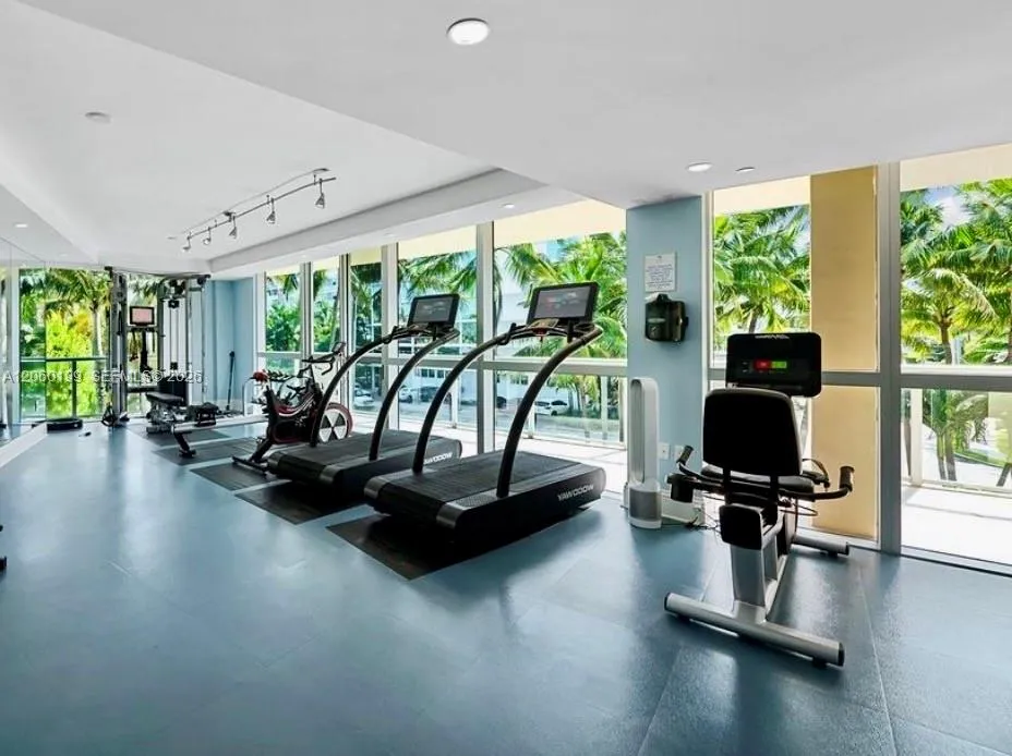 1200 Holiday Dr #705 Fort Lauderdale, FL 33316