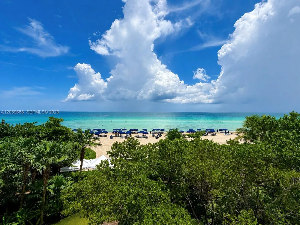 17121 COLLINS AV #2108 Sunny Isles Beach, FL 33160