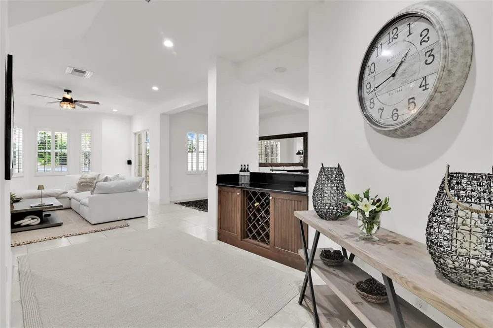 206 Mariner Court North Palm Beach, FL 33408