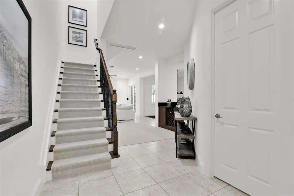 206 Mariner Court North Palm Beach, FL 33408