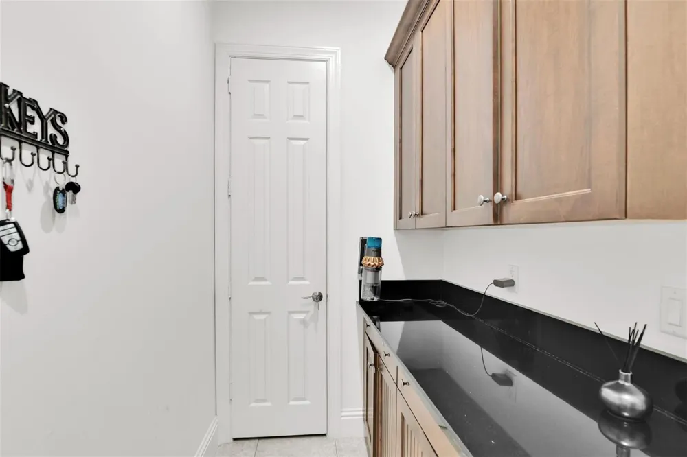 206 Mariner Court North Palm Beach, FL 33408