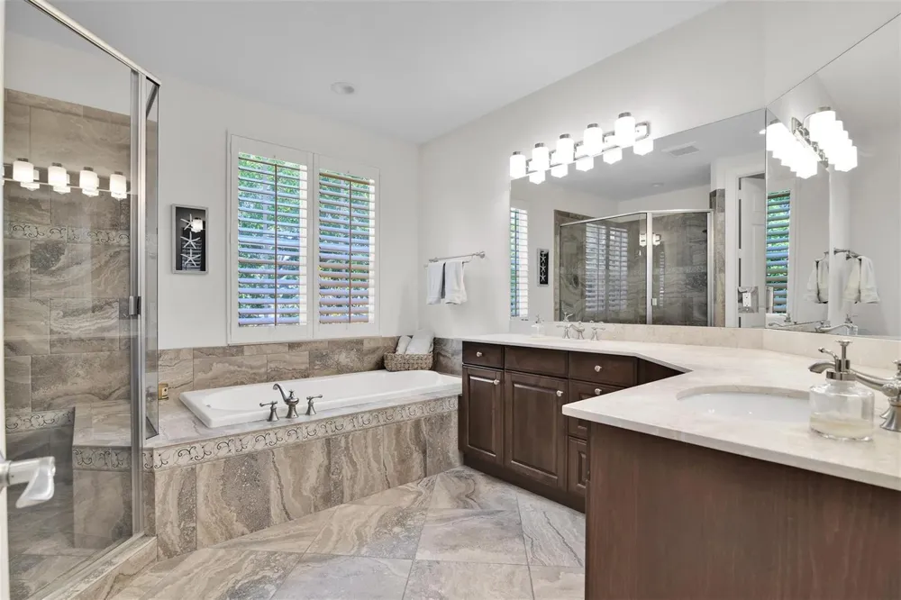 206 Mariner Court North Palm Beach, FL 33408