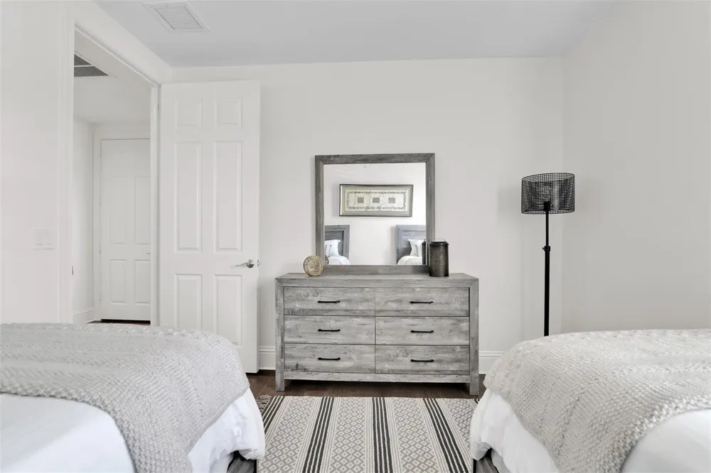 206 Mariner Court North Palm Beach, FL 33408