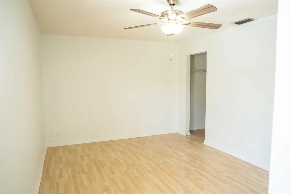 5267 Jog Lane Delray Beach, FL 33484