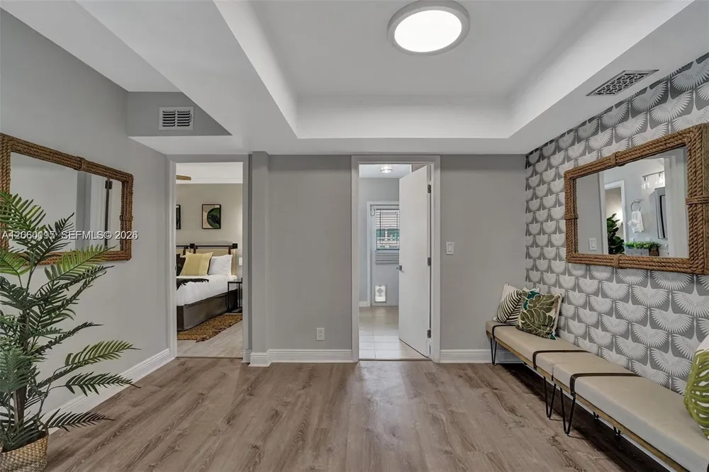 1941 SW 52nd Ter Plantation, FL 33317