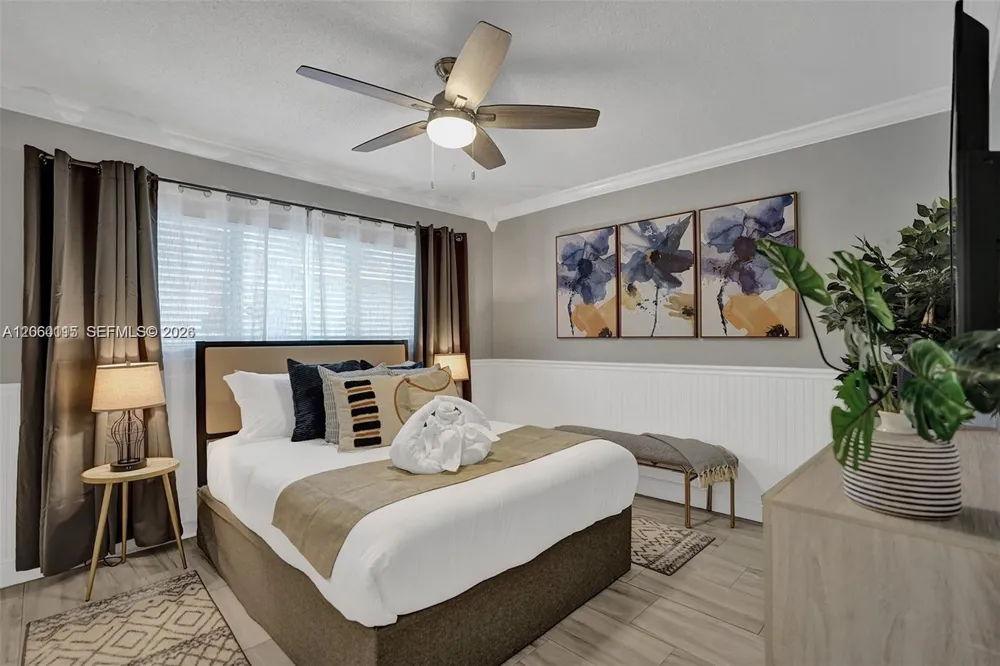1941 SW 52nd Ter Plantation, FL 33317