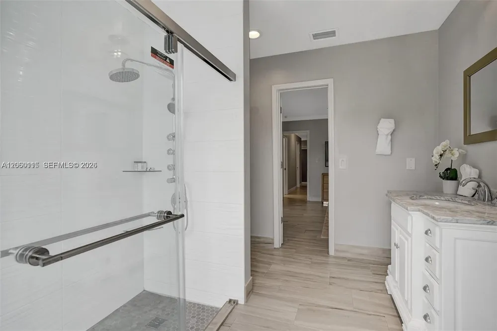 1941 SW 52nd Ter Plantation, FL 33317