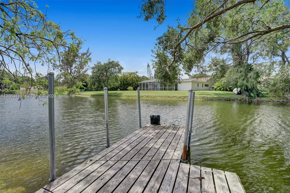 1941 SW 52nd Ter Plantation, FL 33317