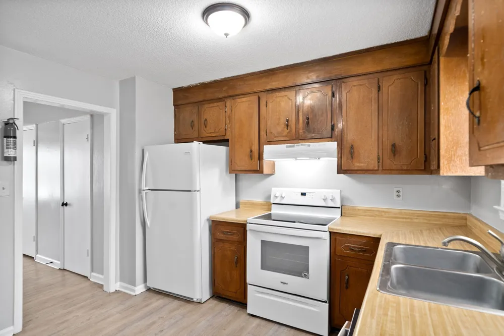 140 Darlene Dr #6 Clarksville, TN 37042