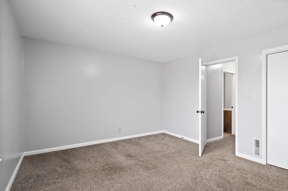 140 Darlene Dr #6 Clarksville, TN 37042