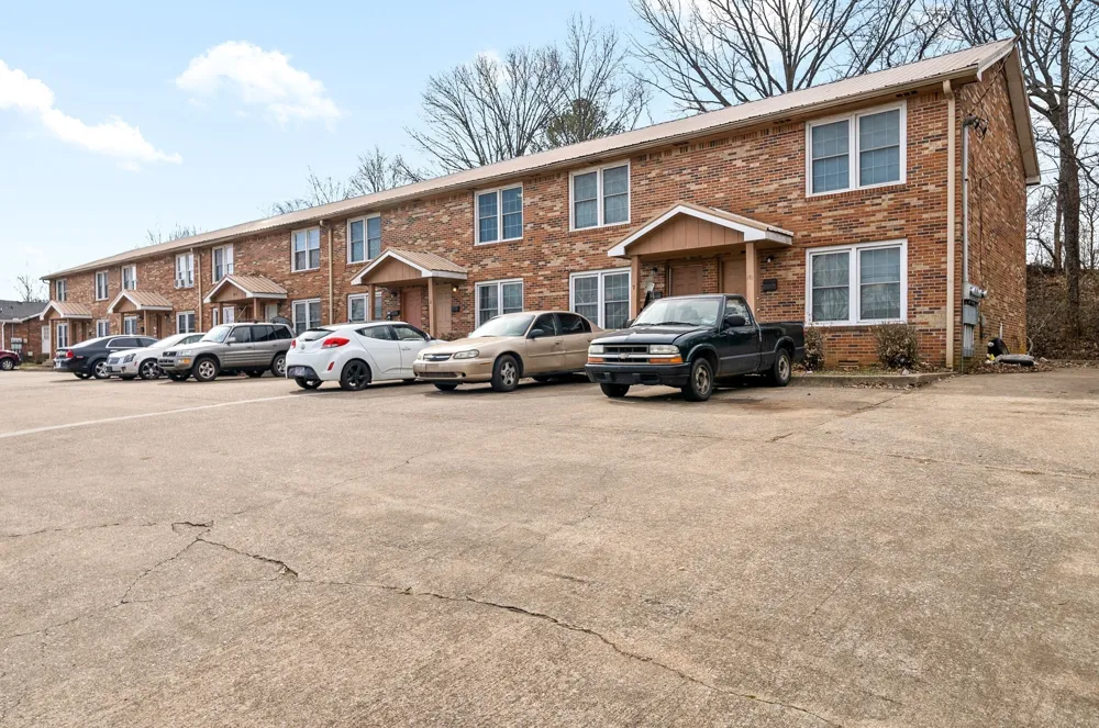 140 Darlene Dr #6 Clarksville, TN 37042