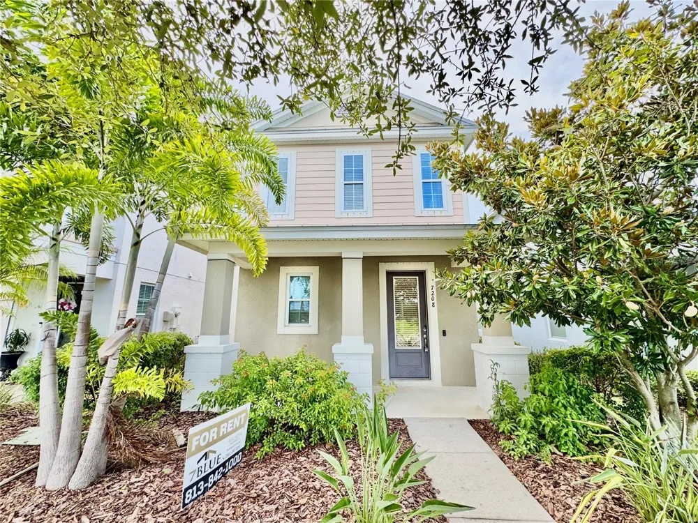 7208 MILESTONE DRIVE Apollo Beach, FL 33572