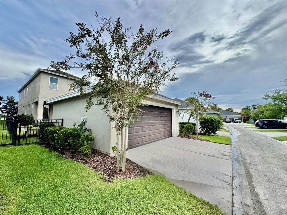 7208 MILESTONE DRIVE Apollo Beach, FL 33572