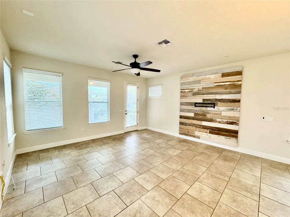 7208 MILESTONE DRIVE Apollo Beach, FL 33572