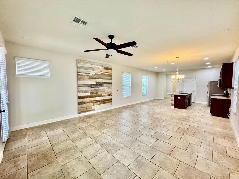 7208 MILESTONE DRIVE Apollo Beach, FL 33572