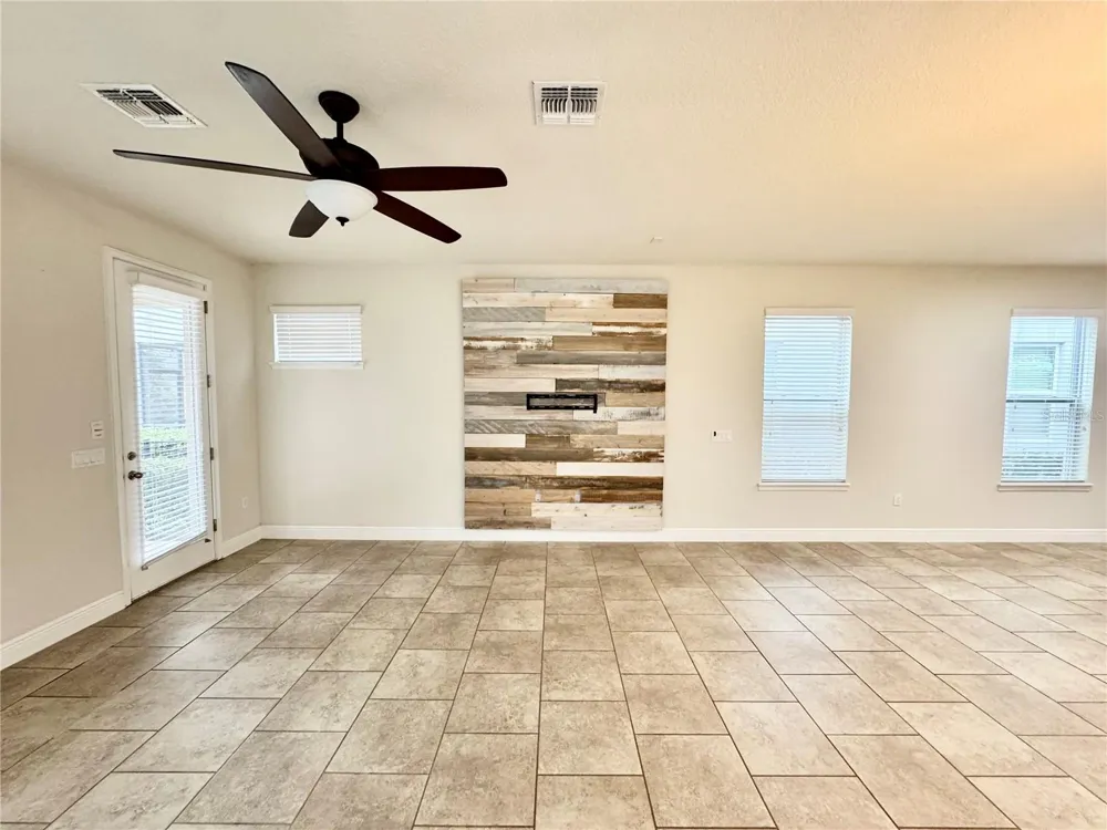 7208 MILESTONE DRIVE Apollo Beach, FL 33572