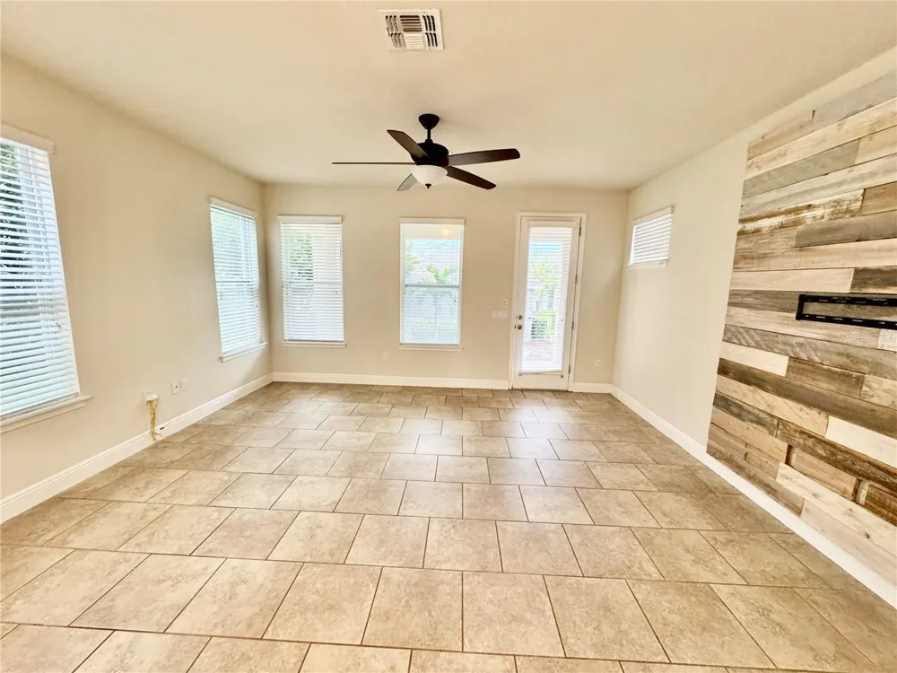 7208 MILESTONE DRIVE Apollo Beach, FL 33572