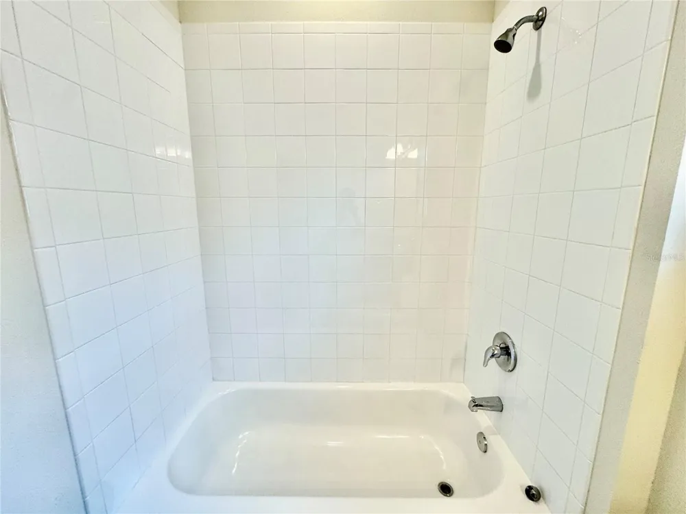 7208 MILESTONE DRIVE Apollo Beach, FL 33572