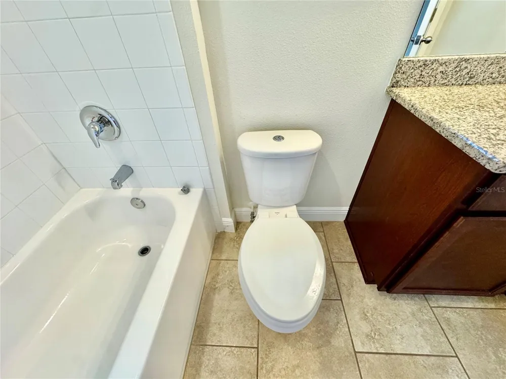 7208 MILESTONE DRIVE Apollo Beach, FL 33572